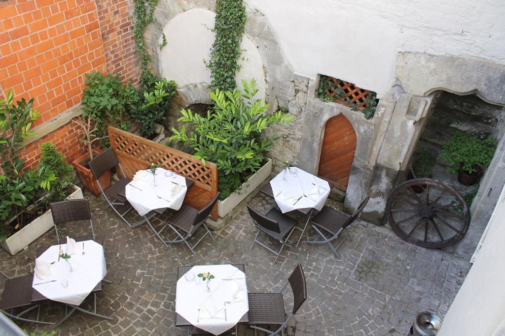 Stadt-Gut-Hotel Gasthof Goldener Adler Schwäbisch Hall Buitenkant foto